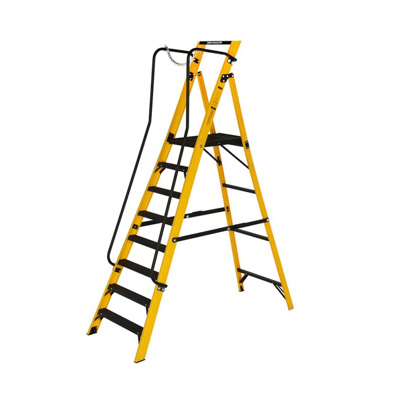 Werner 8 Tread Podium Ladder - Kells Hire